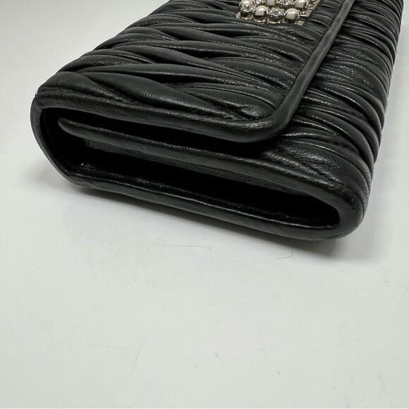Miu Miu Matelasse Long Walllet With Crystals - Picture 5 of 9